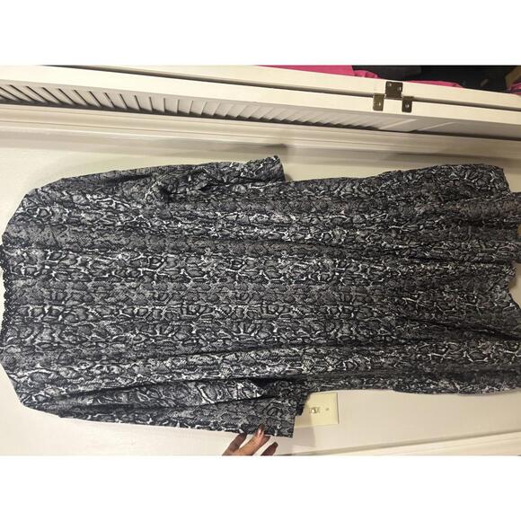 Jessica Simpson Women's Anaconda Print Kimono - Size L - Picture 6 of 6